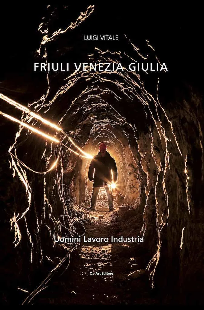 Copertina di Uomini, Lavoro, Industria