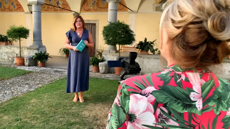 Lorenza Stroppa presenta «Cosa mi dice il mare»